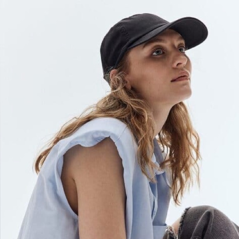 NWOT Black Cotton Baseball Cap